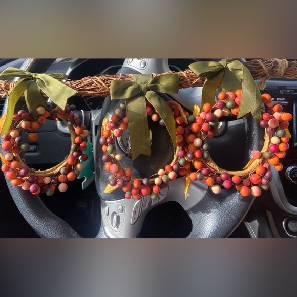 Source Unknown Other - Vintage grapevine and Barry three wreath hanging decor A14